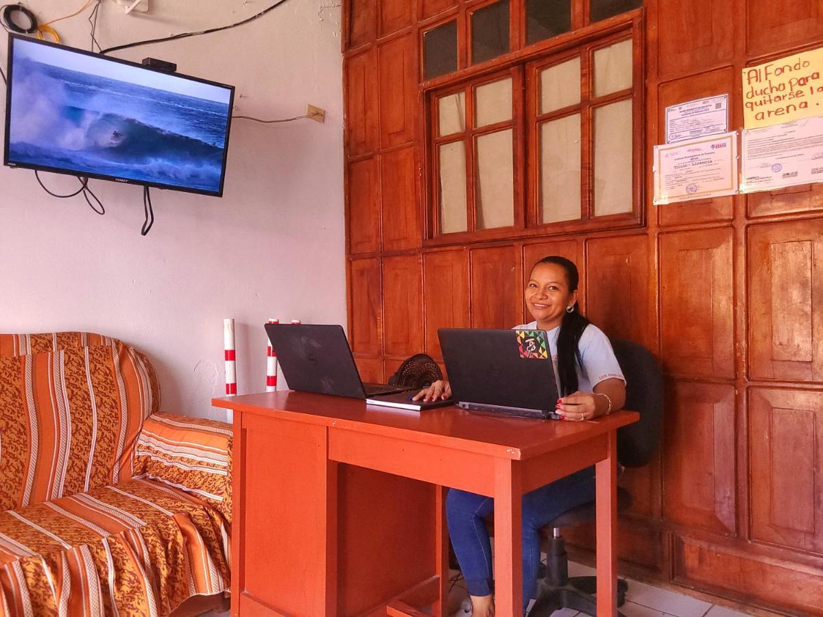 Hostel Rossy San Juan del Sur Ngoại thất bức ảnh